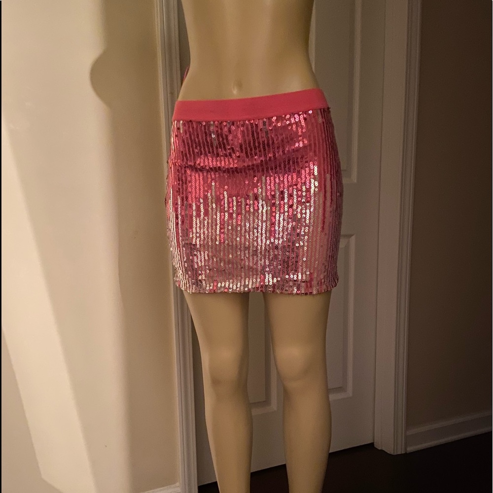 Sequence mini skirt